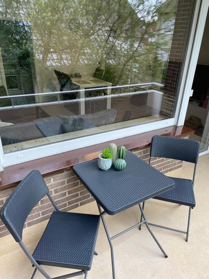 Stilvolles, Frisch Renoviertes 2Zi Apartment Mit Kueche Und Balkon In Kliniknaehe บาดเอินเฮาเซน ภายนอก รูปภาพ