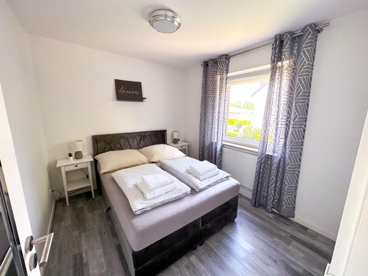 Stilvolles, Frisch Renoviertes 2Zi Apartment Mit Kueche Und Balkon In Kliniknaehe บาดเอินเฮาเซน ภายนอก รูปภาพ